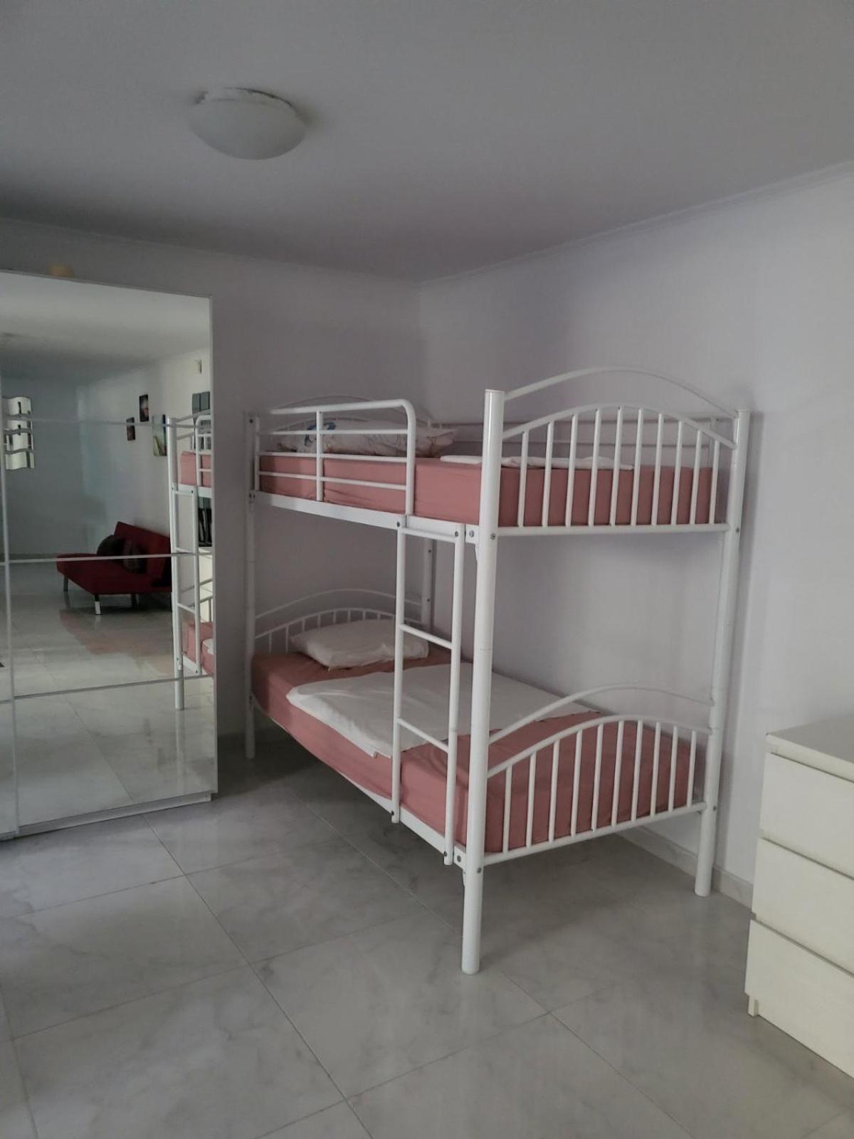 Villa Neyla Four Bedroom Coral Bay Beach Front Екстериор снимка