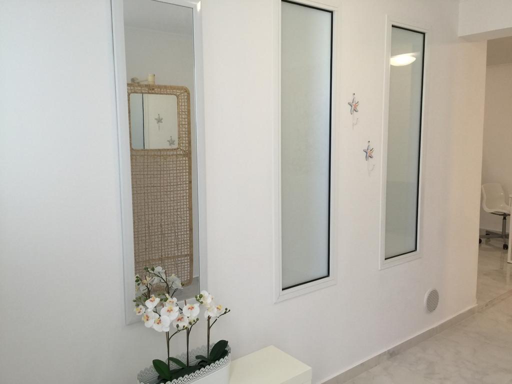 Villa Neyla Four Bedroom Coral Bay Beach Front Екстериор снимка